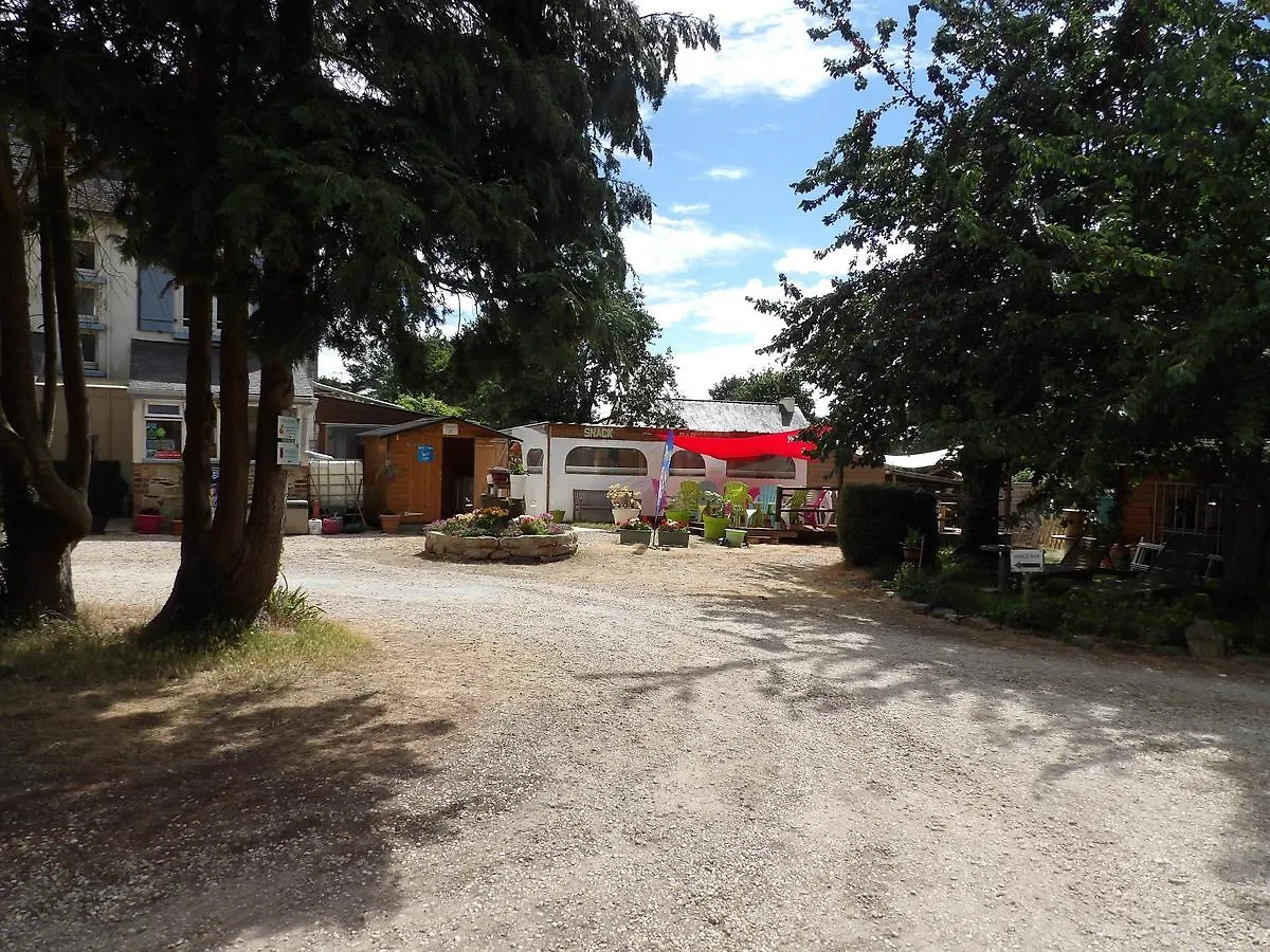 Camping Des Cerisiers Hotel Guillac